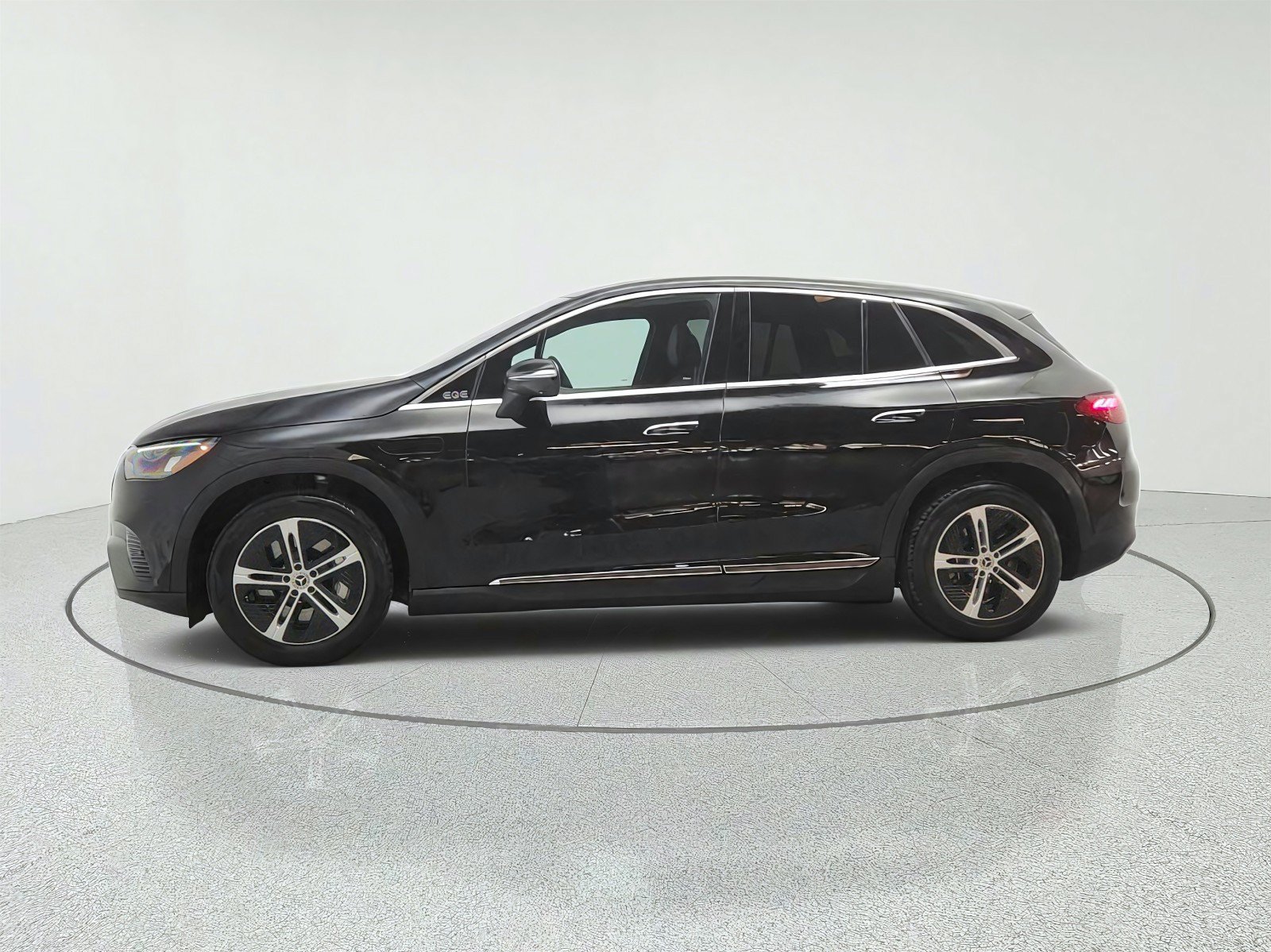 Used 2023 Mercedes-Benz EQE 350+ 4MATIC SUV image 8