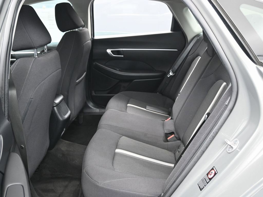 Used 2023 Hyundai Sonata SE image 12