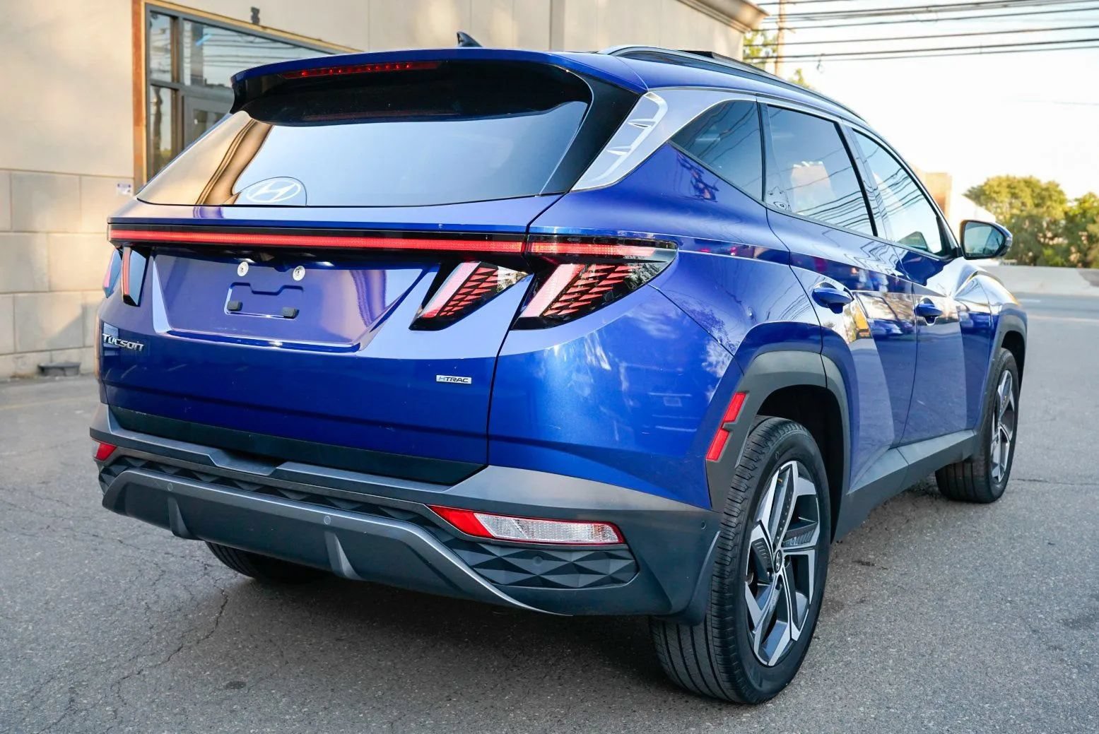 Used 2023 Hyundai Tucson Limited AWD/4WD image 5
