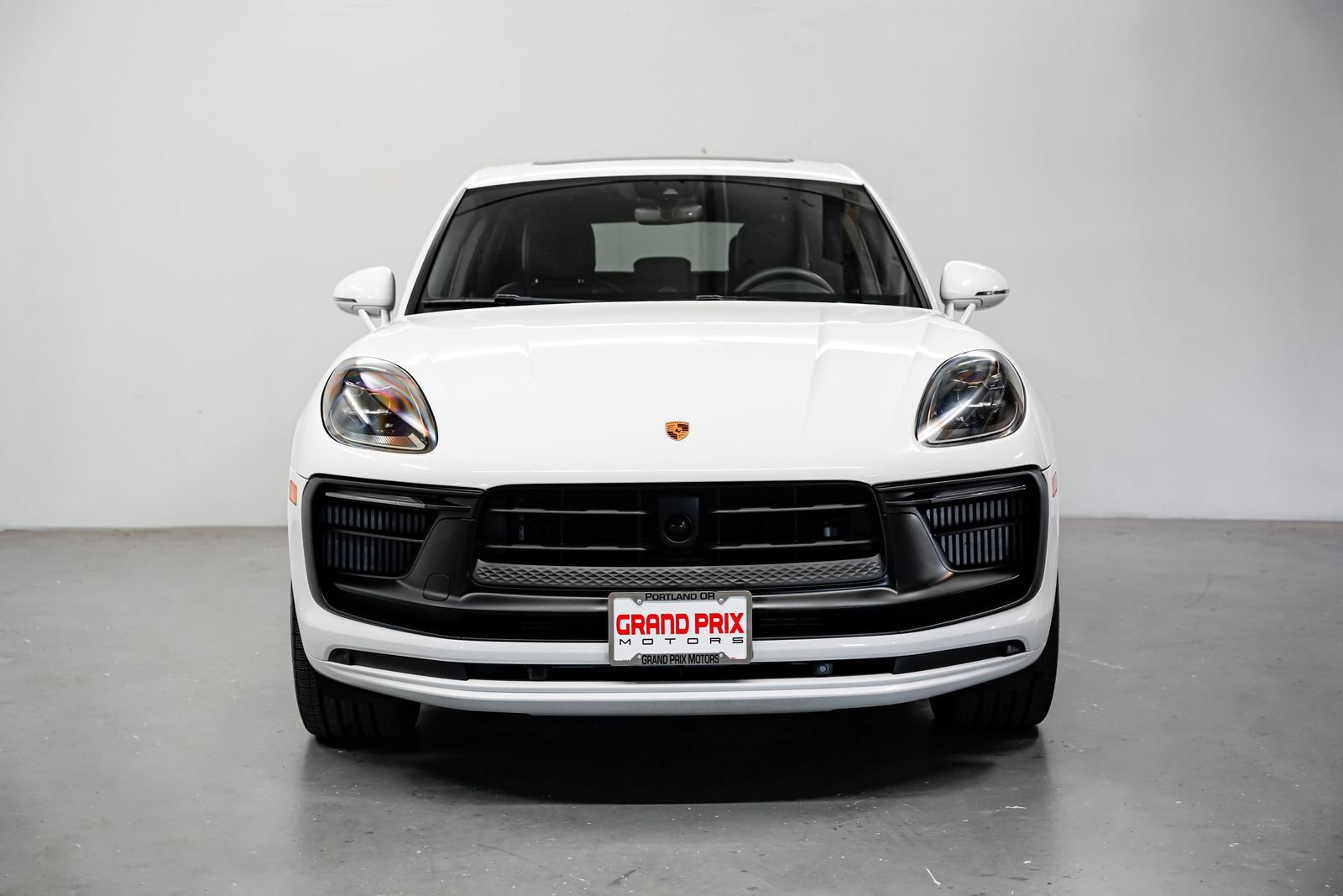 Used 2022 Porsche Macan GTS AWD/4WD image 5