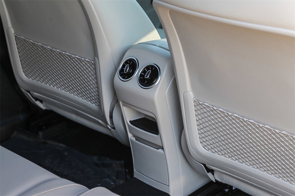 Used 2024 Mercedes-Benz EQB 300 4MATIC image 22