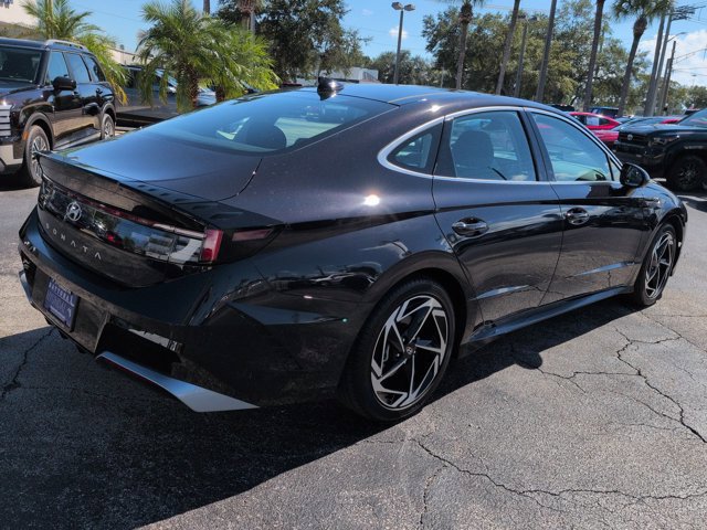 Certified 2024 Hyundai Sonata SEL w/ Convenience Package FWD image 4