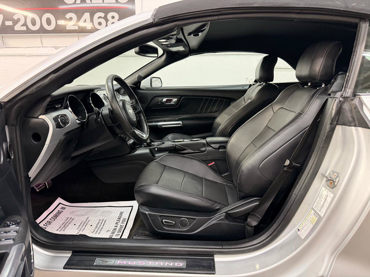 Used 2016 Ford Mustang Premium RWD image 18
