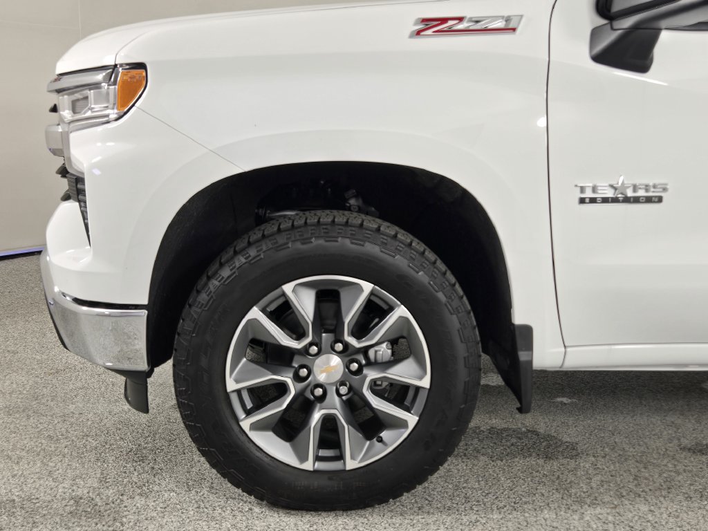 New 2026 Chevrolet Silverado 1500 LT AWD/4WD image 9