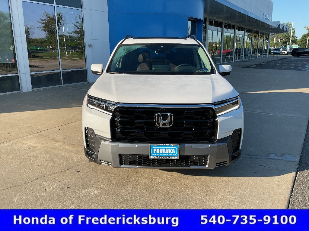 Certified 2026 Honda Pilot Elite image 9