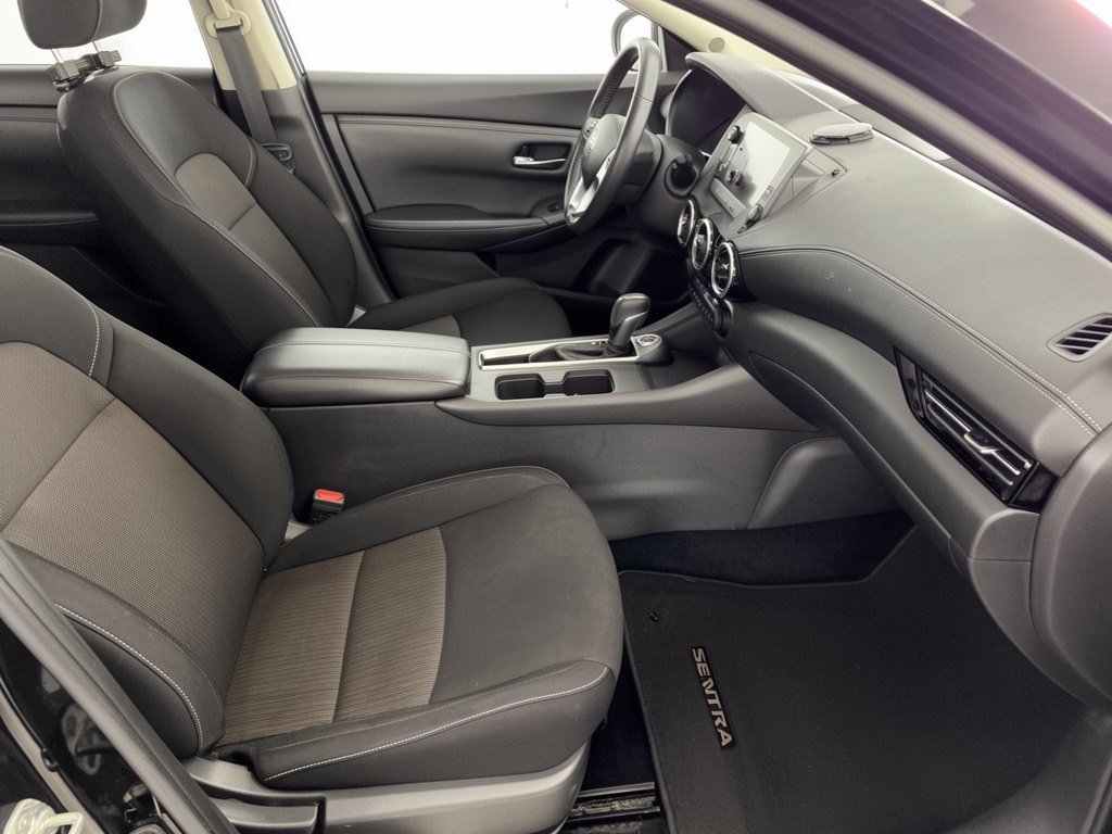 Used 2020 Nissan Sentra SV FWD image 30