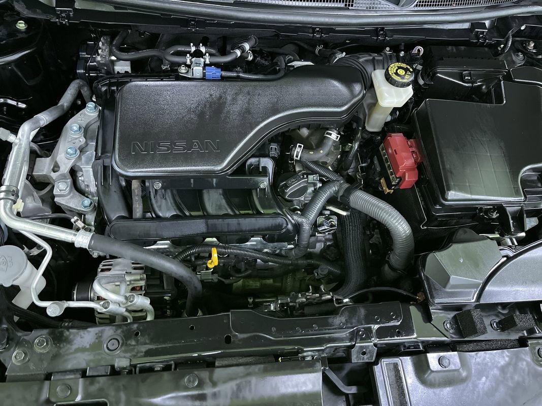 Used 2018 Nissan Rogue Sport SL image 30