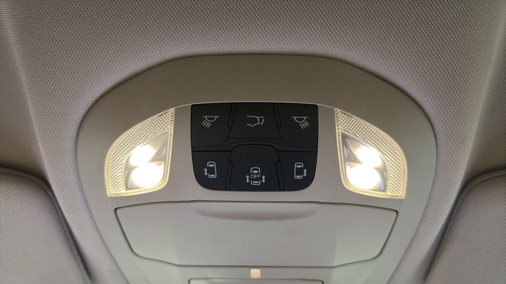 Used 2024 Chrysler Pacifica Touring-L FWD image 25