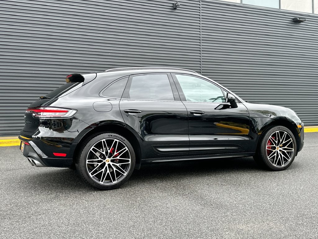 Certified 2023 Porsche Macan S AWD/4WD image 8