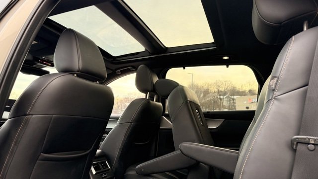 Used 2024 MAZDA CX-90 3.3 Turbo w/ Premium Plus Pkg image 17