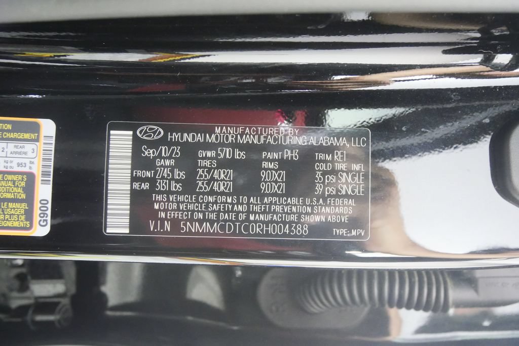 Used 2024 Genesis GV70 3.5T Sport w/ Sport Prestige Package AWD/4WD image 27