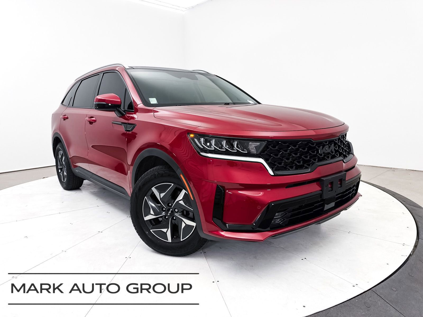 Certified 2023 Kia Sorento EX w/ Panoramic Sunroof Package
