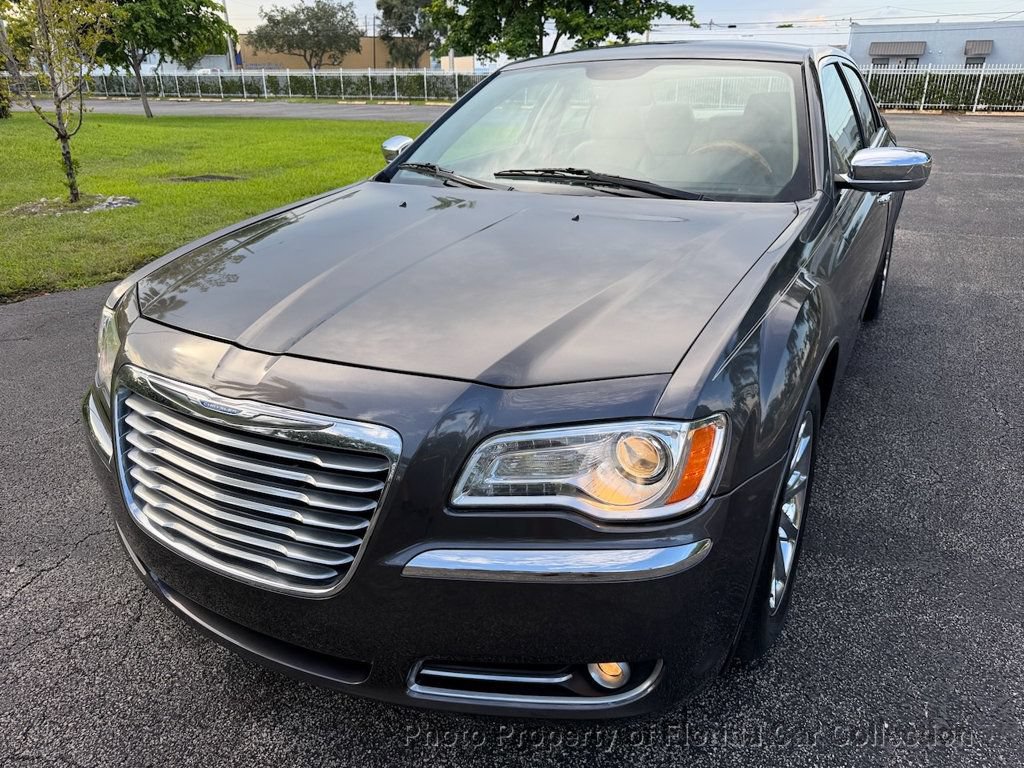 Used 2013 Chrysler 300 C RWD image 16
