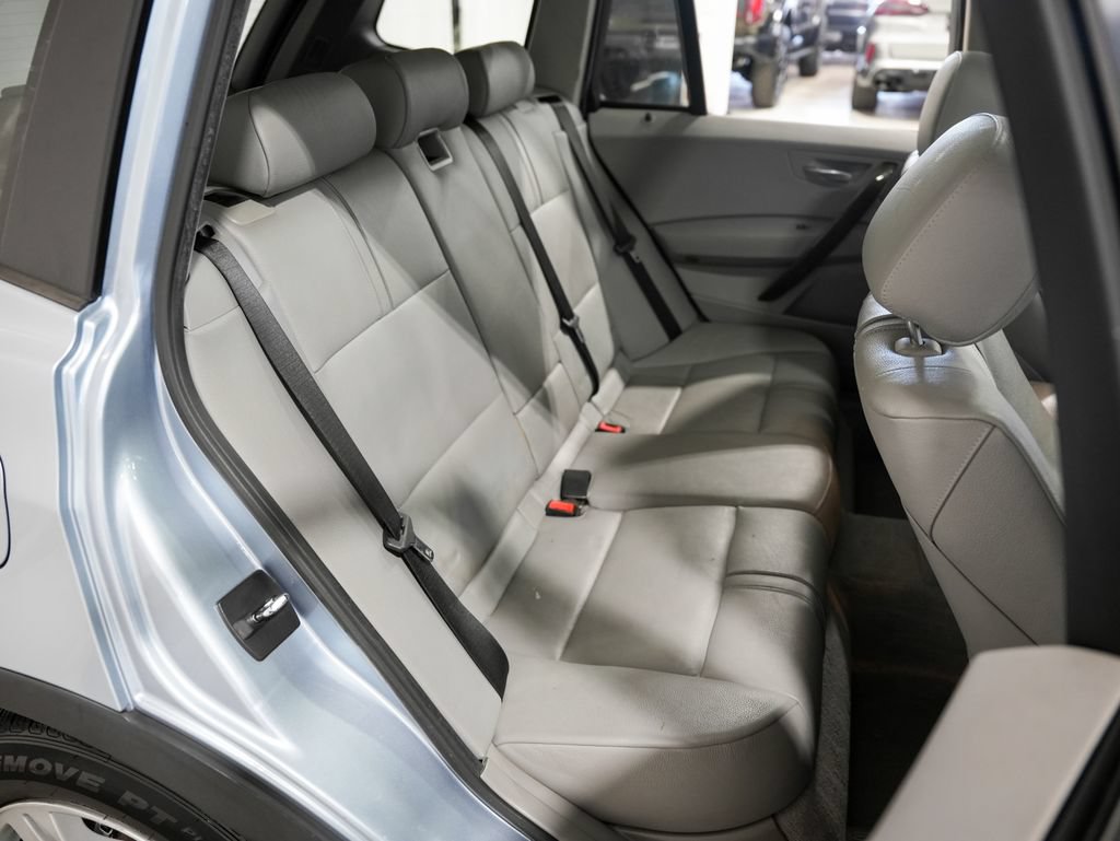 Used 2005 BMW X3 3.0i AWD/4WD image 28