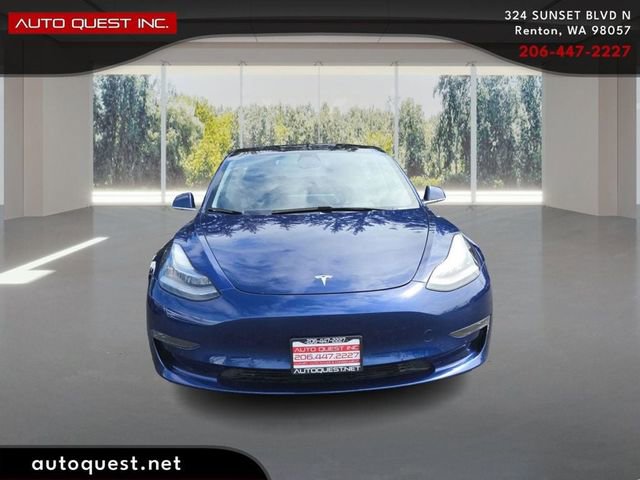 Used 2018 Tesla Model 3 Long Range RWD image 2