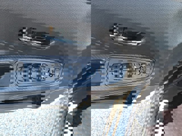 New 2025 Nissan Versa SV image 16