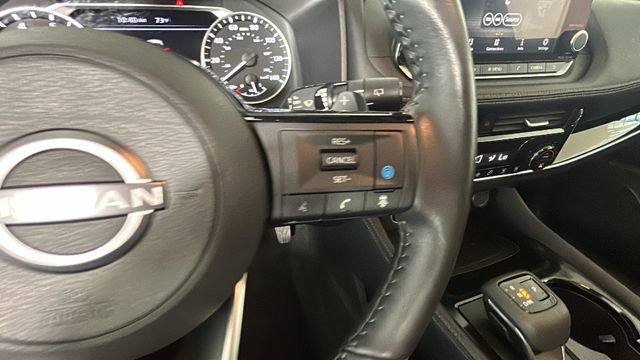Used 2023 Nissan Rogue SL AWD/4WD image 16