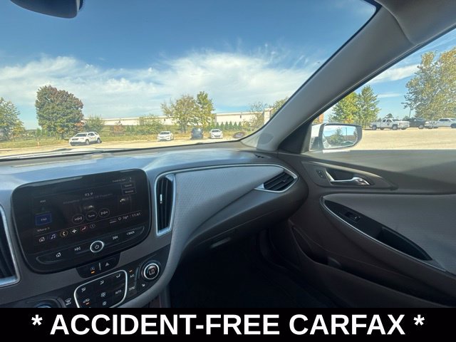 Used 2022 Chevrolet Malibu LT FWD image 22