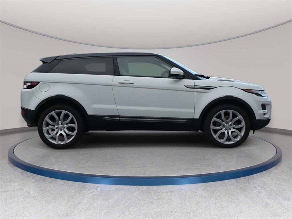 Used 2015 Land Rover Range Rover Evoque Pure Plus image 5
