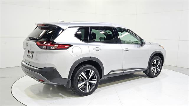 Used 2022 Nissan Rogue SL w/ SL Premium Package FWD image 8