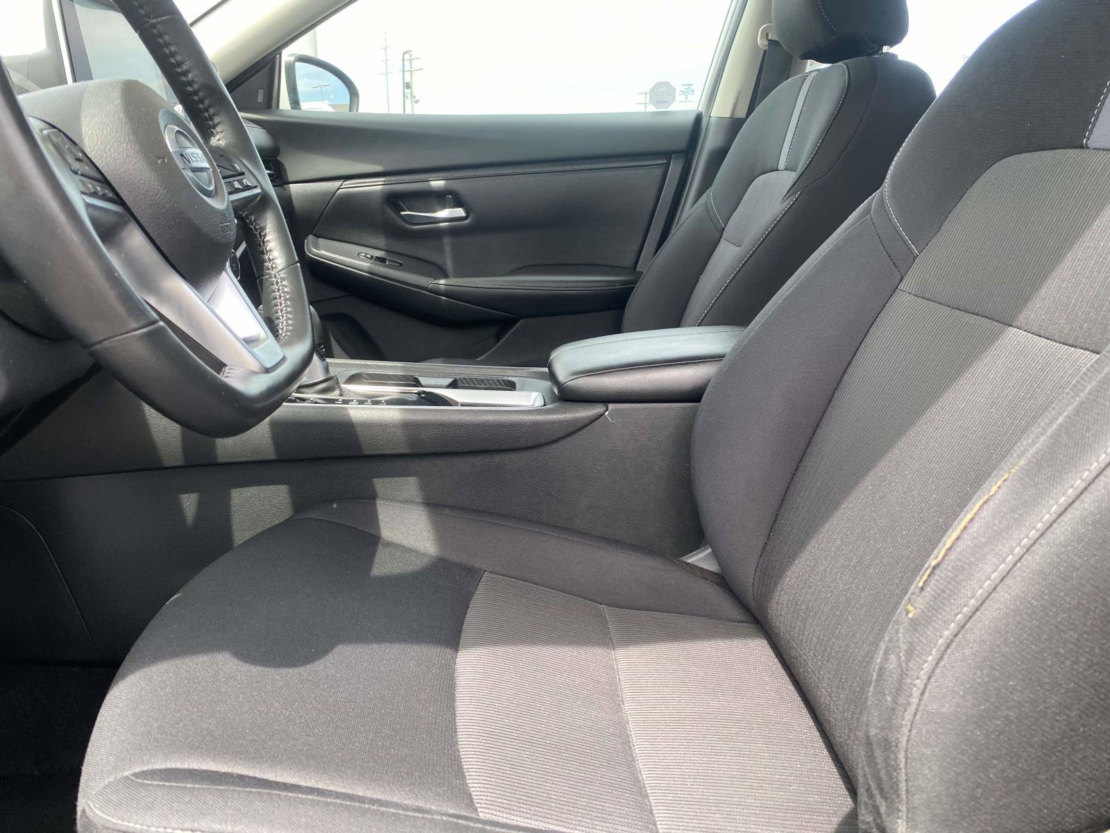 Used 2023 Nissan Sentra SV FWD image 14