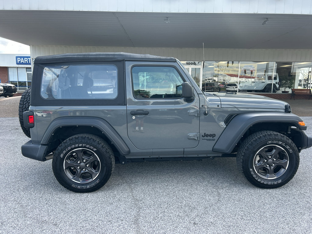 Used 2021 Jeep Wrangler Sport image 4