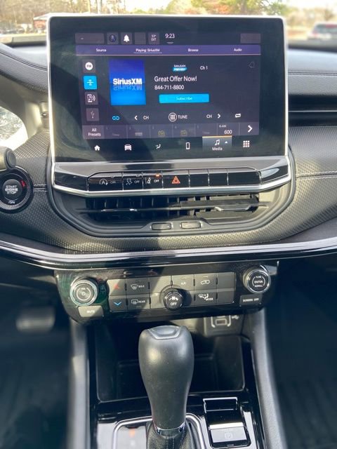 Used 2022 Jeep Compass Altitude image 22