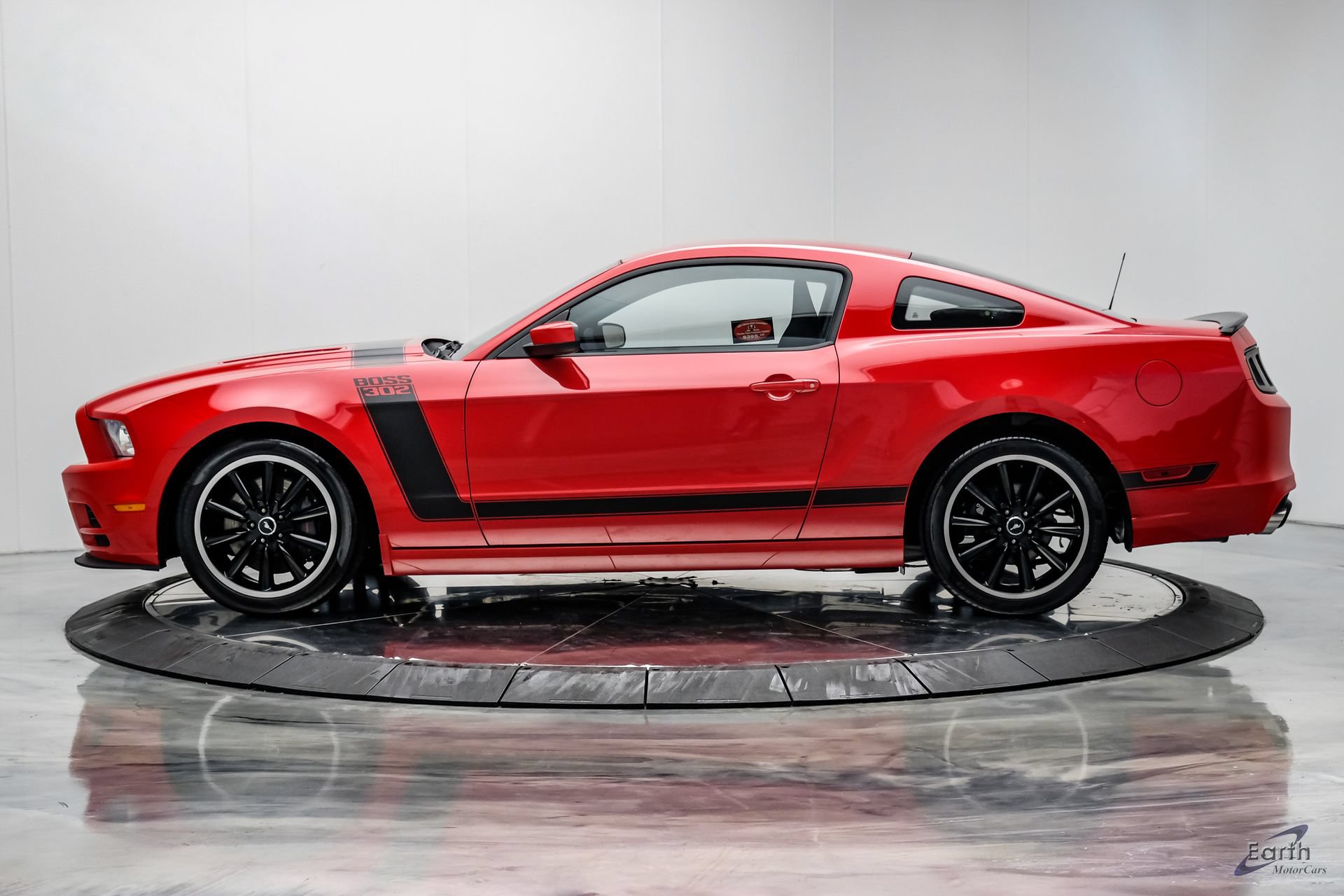 Used 2013 Ford Mustang Boss 302 w/ Boss 302 Accessory Pkg RWD image 7