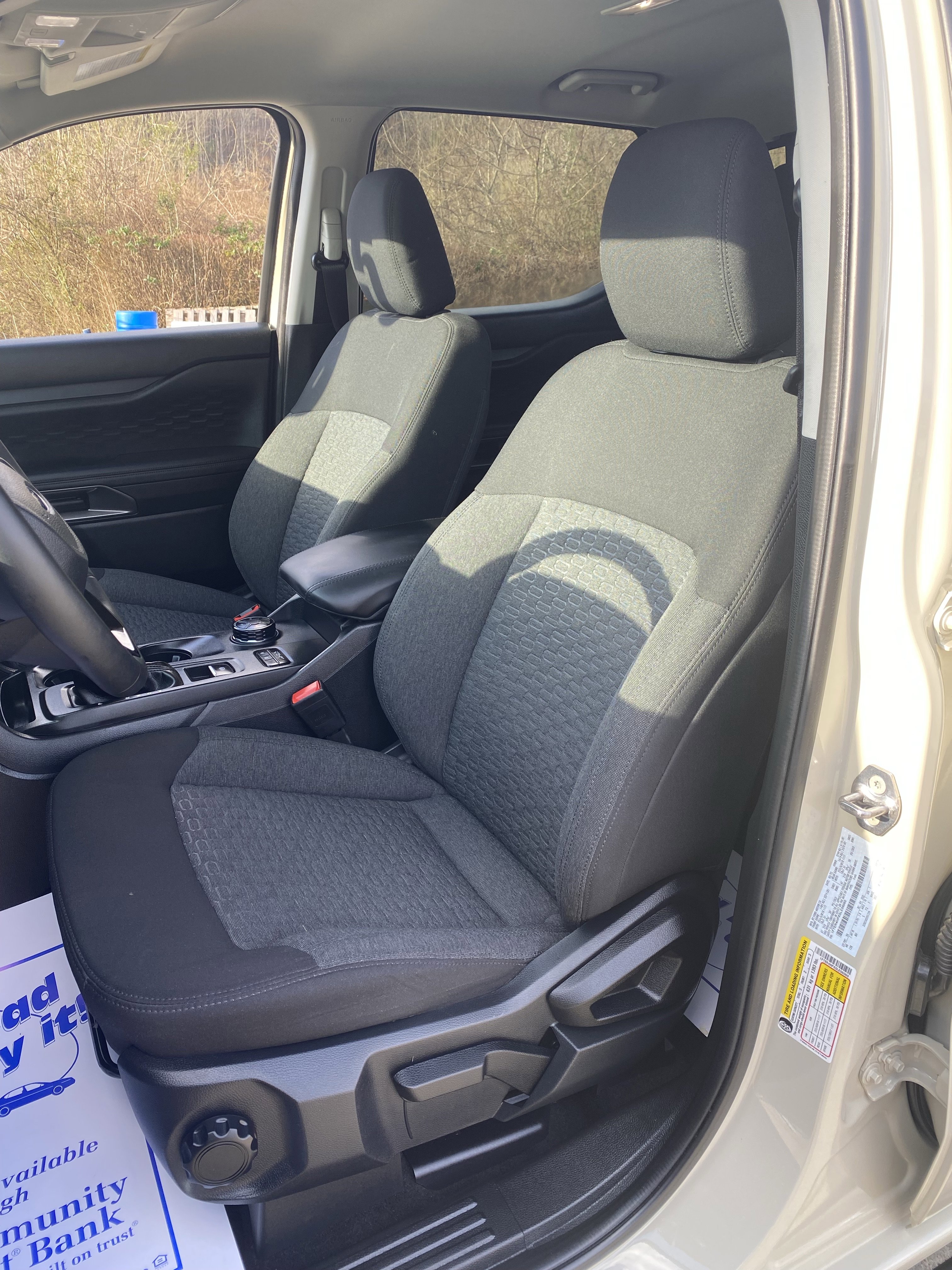 Used 2025 Ford Ranger XLT w/ FX4 Off-Road Package image 4