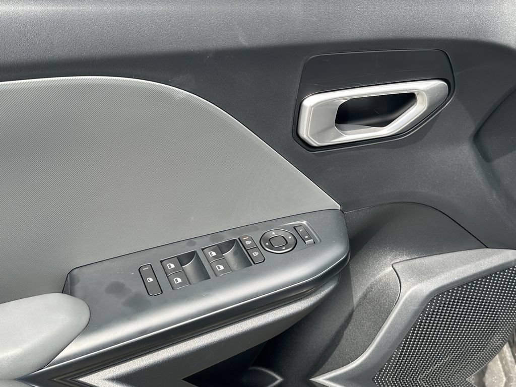 New 2026 Kia K4 FWD image 13