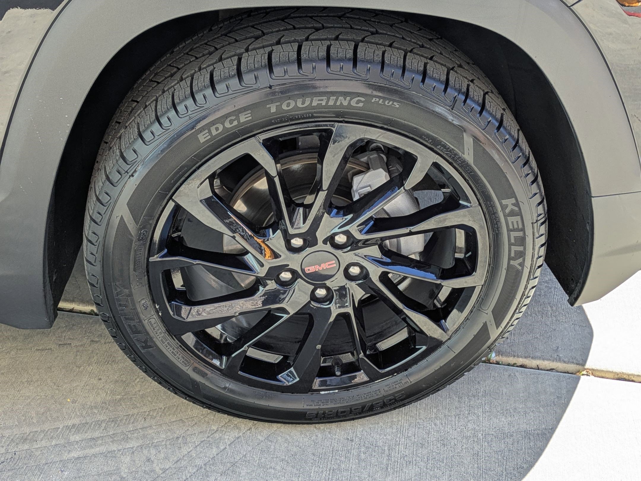 Certified 2023 GMC Terrain SLE w/ Elevation Edition image 12