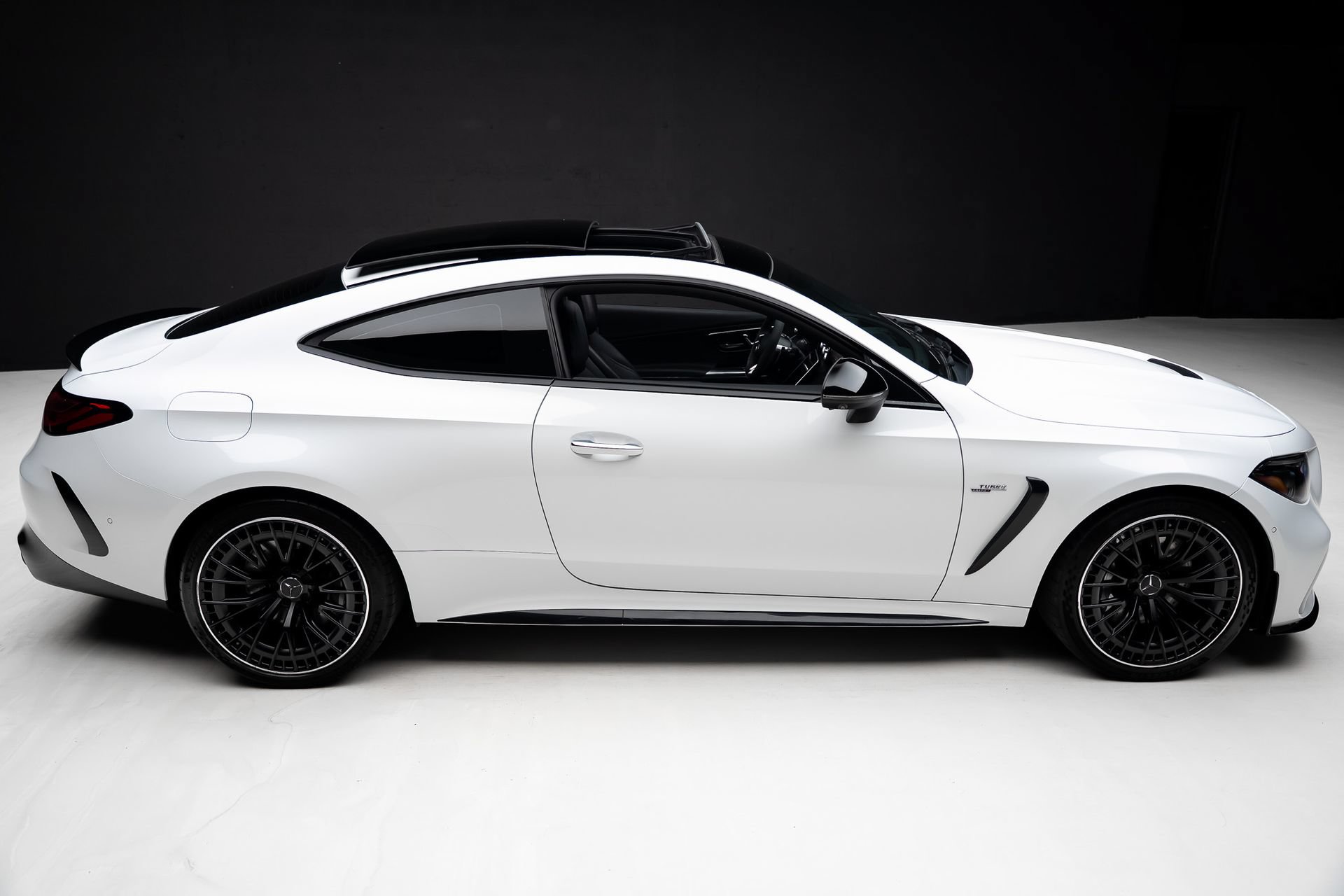 Used 2024 Mercedes-Benz CLE 53 AMG 4MATIC image 38