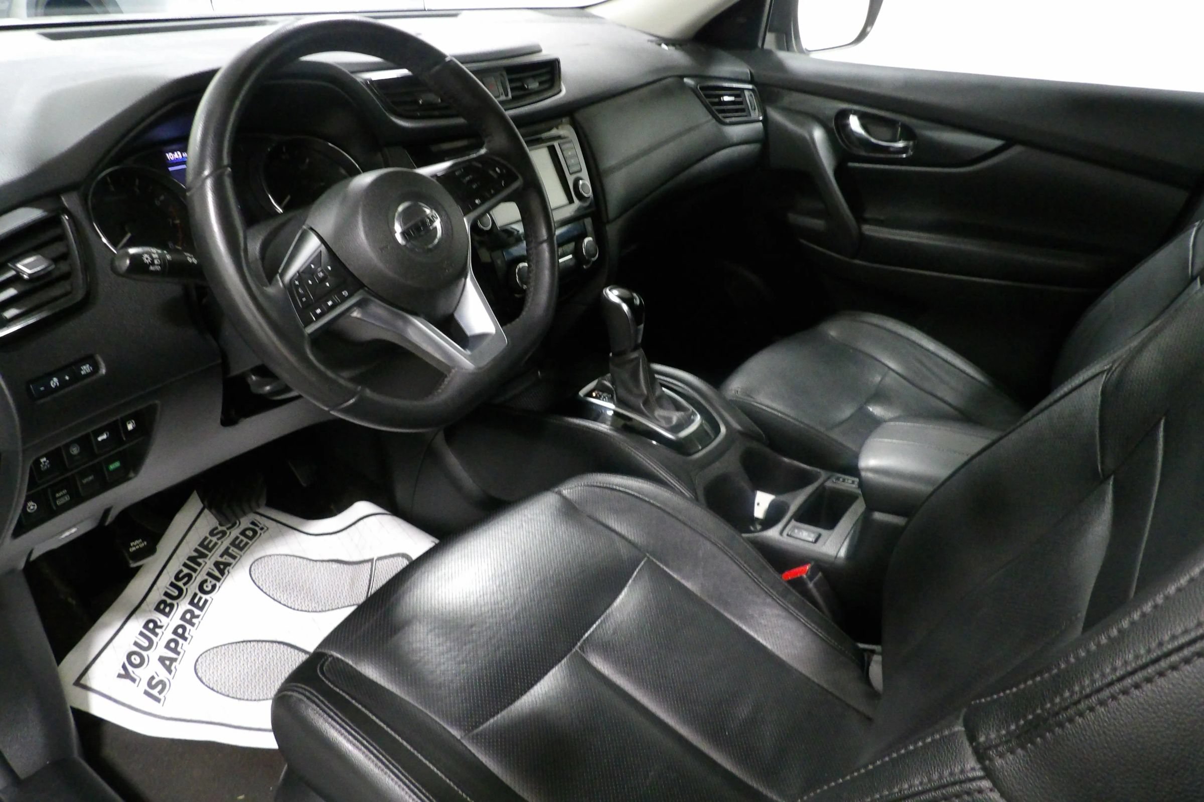 Used 2018 Nissan Rogue SL AWD/4WD image 9