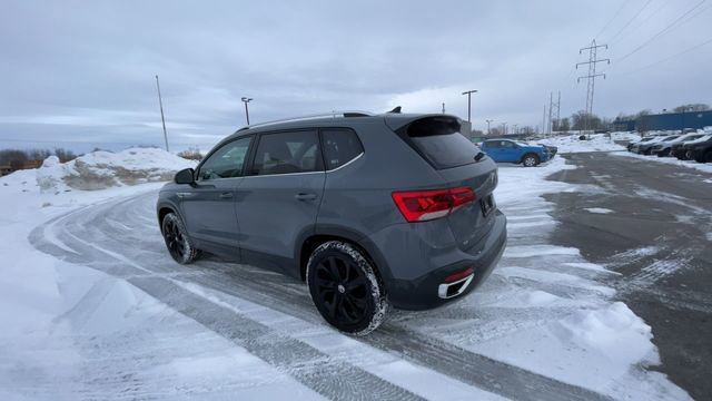 Used 2022 Volkswagen Taos SE image 6