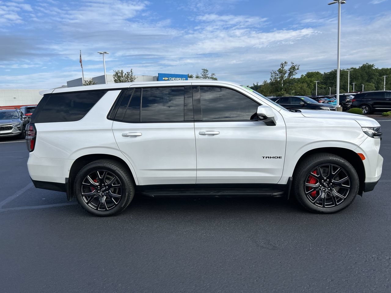 Used 2023 Chevrolet Tahoe RST w/ RST Performance Edition AWD/4WD image 8