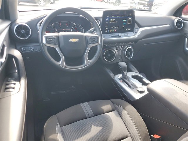 Used 2025 Chevrolet Blazer LT image 10
