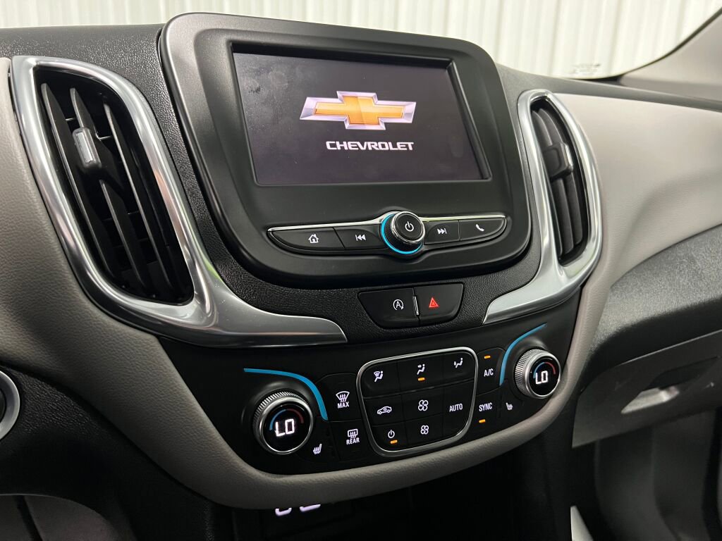 Used 2023 Chevrolet Equinox LT w/ Driver Convenience Package image 8