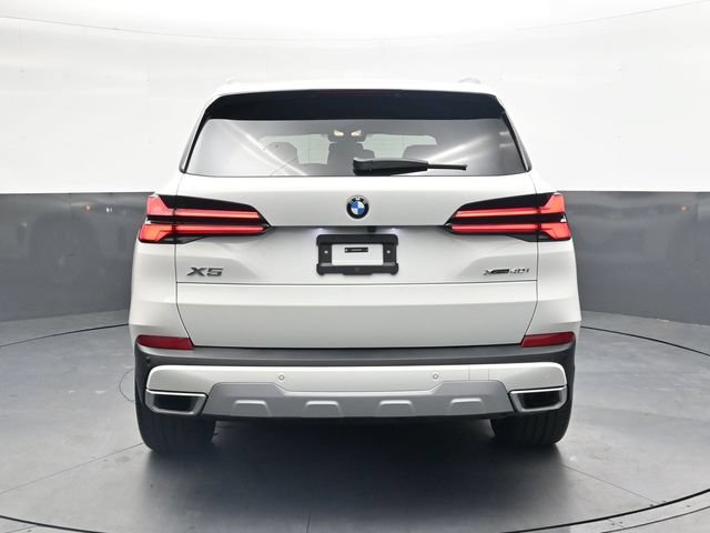 Used 2026 BMW X5 xDrive40i w/ Premium Package AWD/4WD image 5