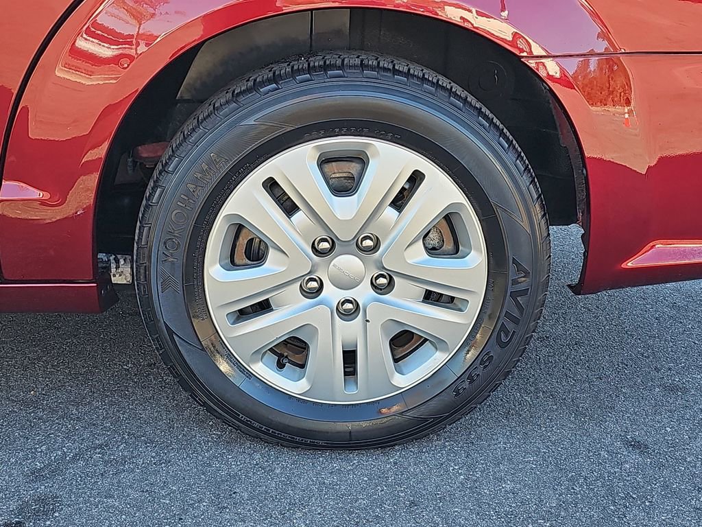 Used 2020 Dodge Grand Caravan SE w/ UConnect Hands-Free Group image 35