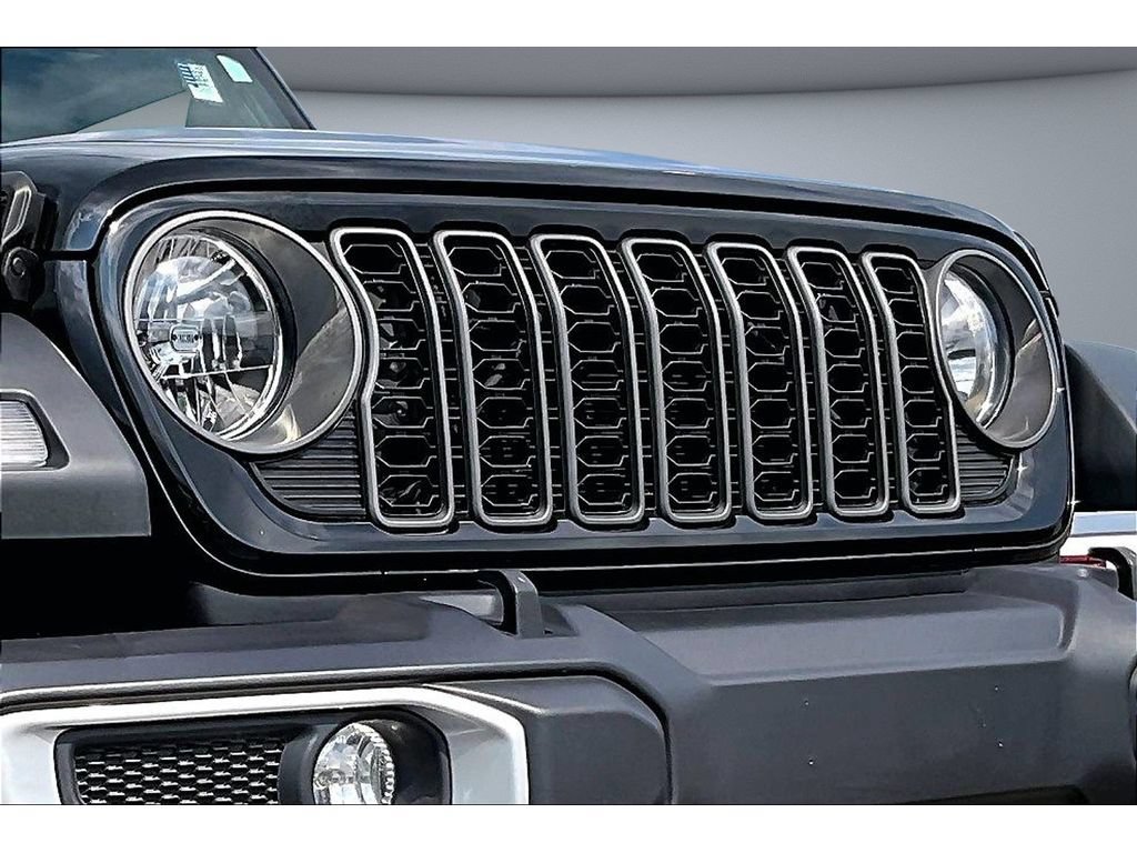 Used 2026 Jeep Gladiator Sport AWD/4WD image 47