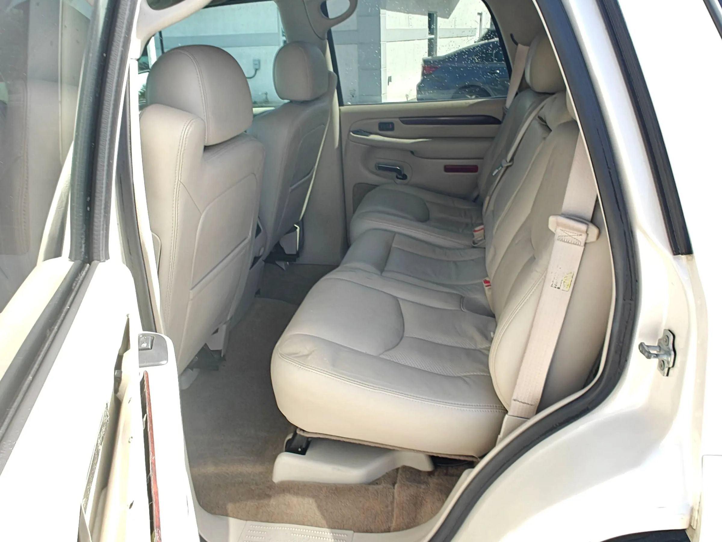 Used 2005 Cadillac Escalade 2WD image 14