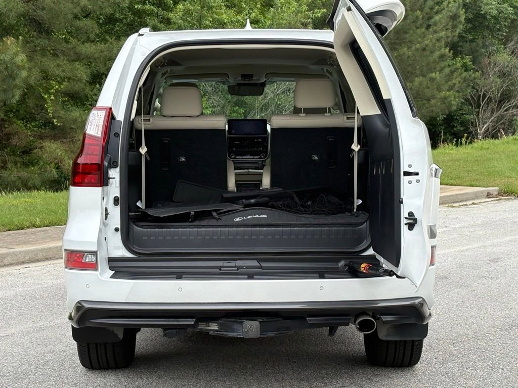 Certified 2022 Lexus GX 460 Premium w/ Accessory Package AWD/4WD image 15