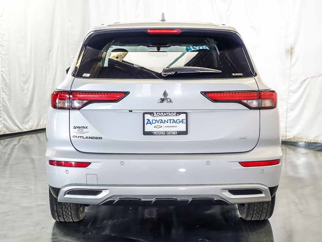 Used 2024 Mitsubishi Outlander SE AWD/4WD image 8