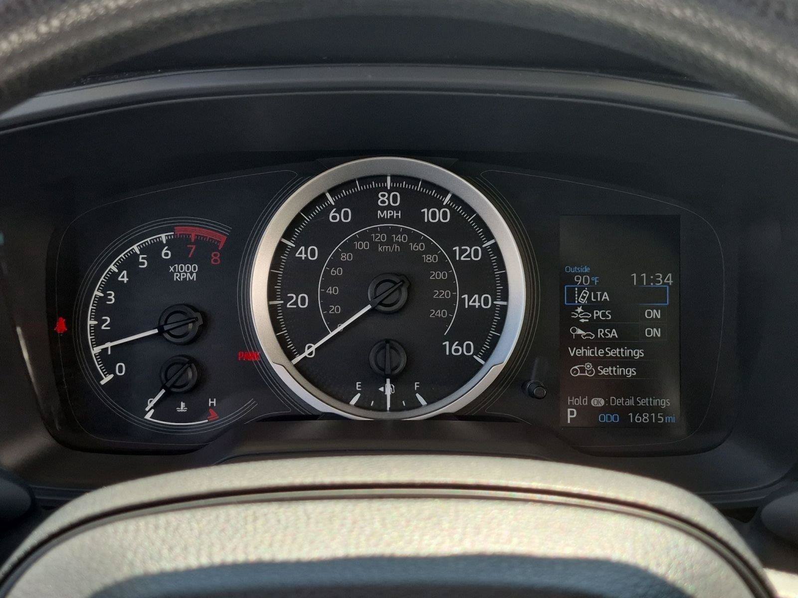 Used 2022 Toyota Corolla LE FWD image 26