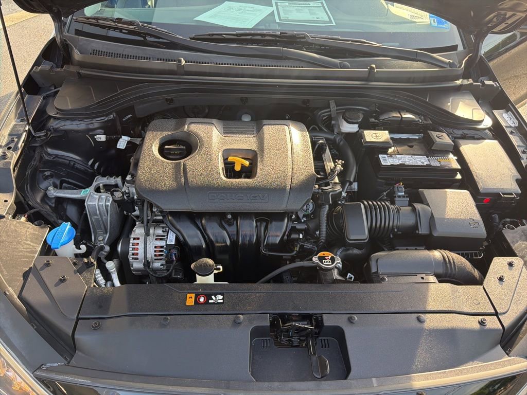 Used 2020 Hyundai Elantra Value Edition w/ Cargo Package (C1) image 19