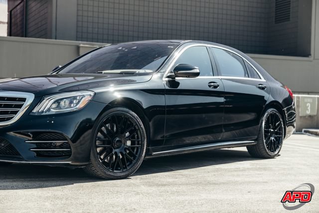 Used 2018 Mercedes-Benz S 560 Sedan image 35