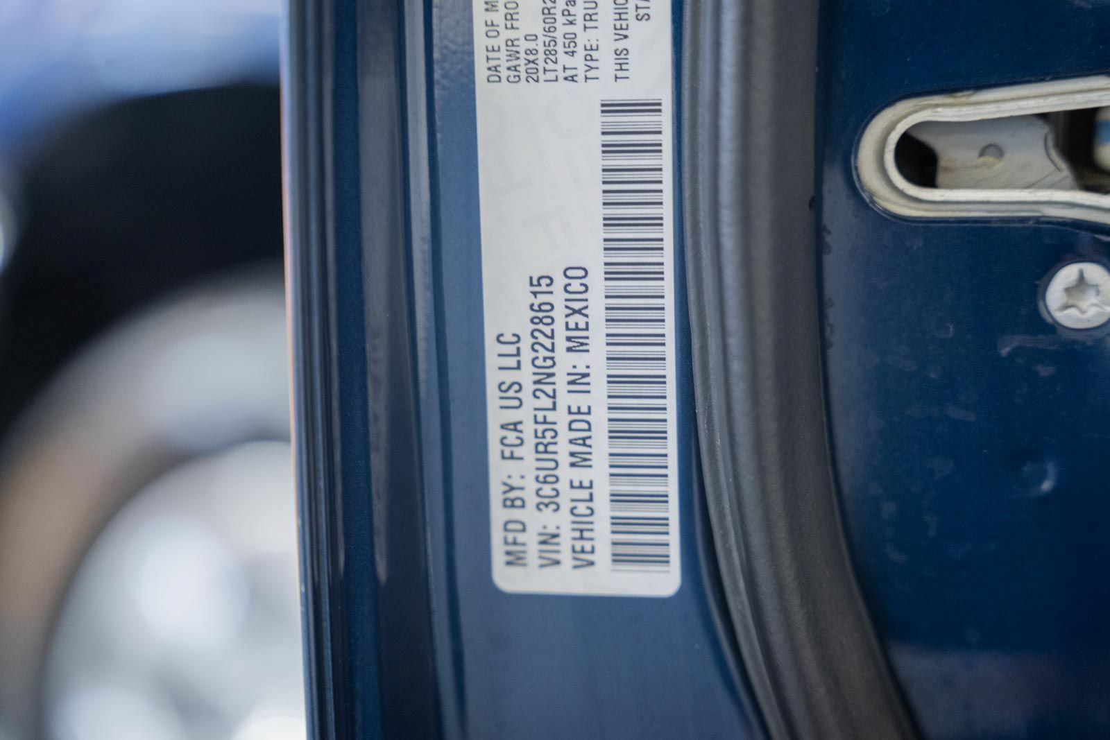 Used 2022 RAM 2500 Laramie AWD/4WD image 46