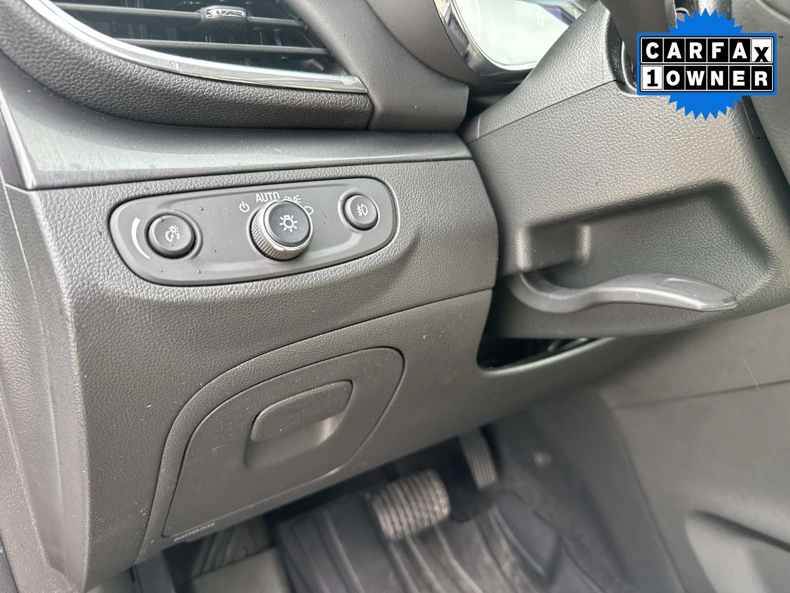Used 2019 Buick Encore Essence w/ Safety Package II FWD image 35