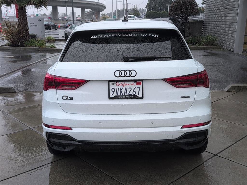 Used 2025 Audi Q3 2.0T Premium w/ Convenience Package image 6