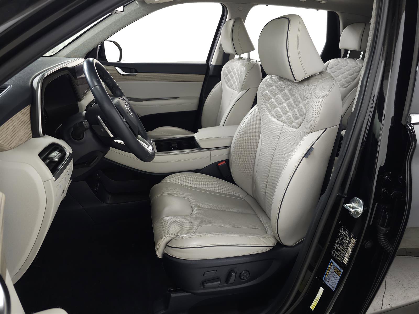 Used 2022 Hyundai Palisade Limited image 15